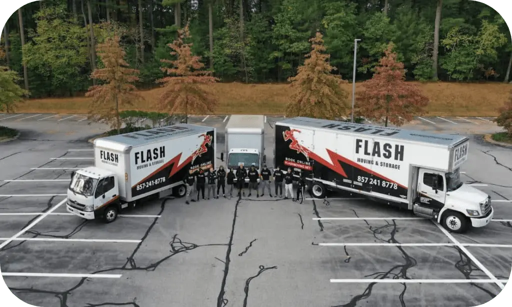 Flash Moving & Storage – Arlington movers MA – team & fleet Flash Moving & Storage crew and trucks – professional Arlington movers MA